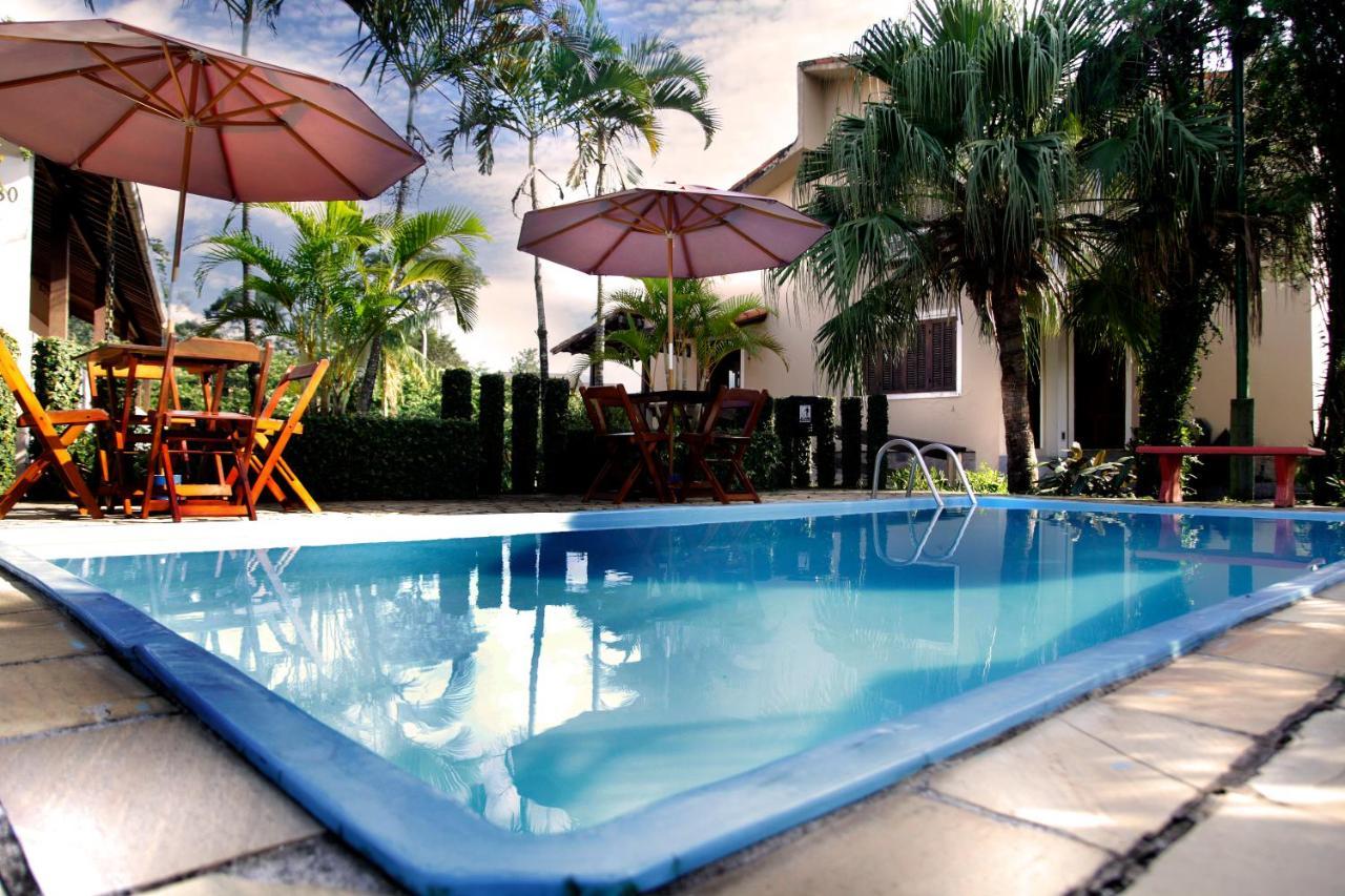Flor De Penedo (Rio de Janeiro)